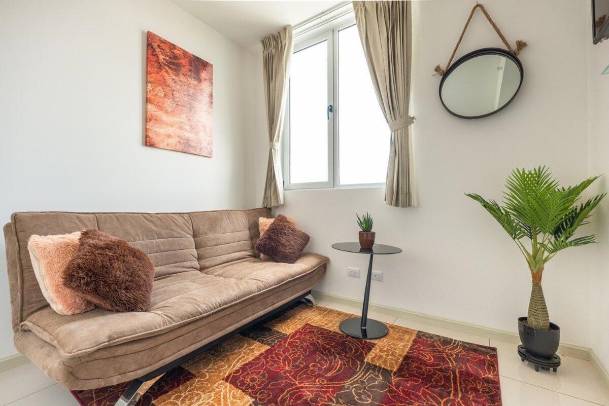 Boho Chic, Apart- Condo Cerca De Sjo Intl Airport هيريديا المظهر الخارجي الصورة